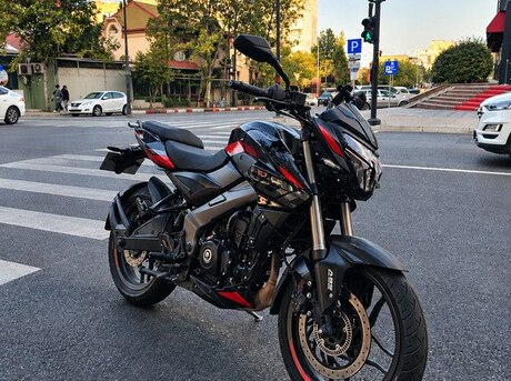 Bajaj Pulsar NS 200 2026
