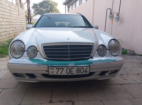 Mercedes E 240 2000