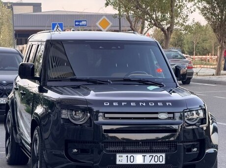Land Rover Defender 2021