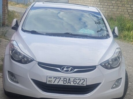Hyundai Avante 2013