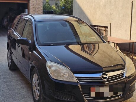 Opel Astra 2007
