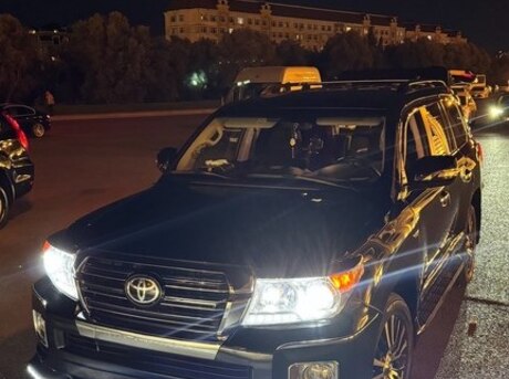 Toyota Land Cruiser 2013
