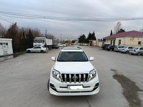 Toyota Land Cruiser Prado 2012