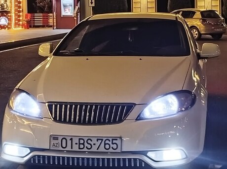 Daewoo Gentra 2013
