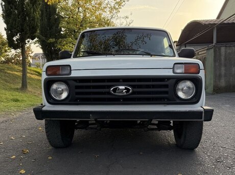 LADA (VAZ) Niva 1989