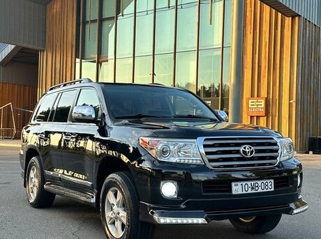 Toyota Land Cruiser 2011