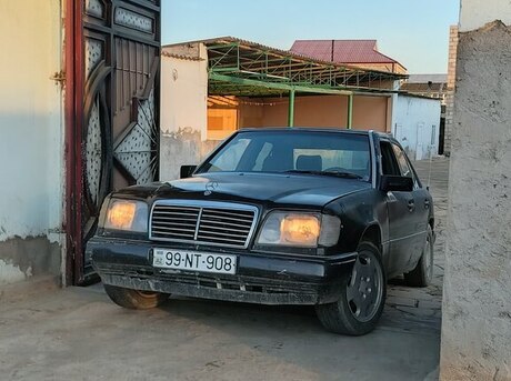 Mercedes E 220 1993