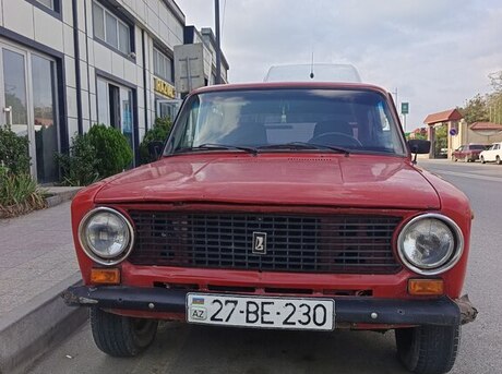 LADA (VAZ) 21011 1981
