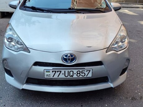 Toyota Prius C 2013