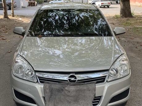 Opel Astra 2008