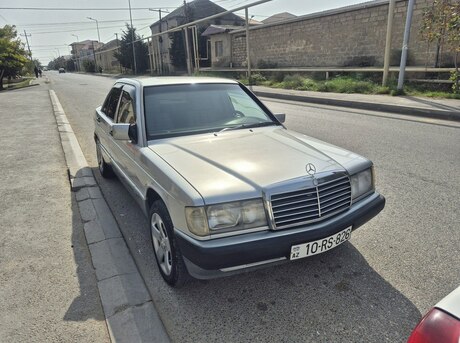 Mercedes 190 1992