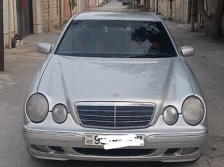 Mercedes E 220 2001