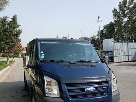 Ford Transit 2011