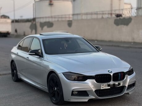 BMW 330 2017