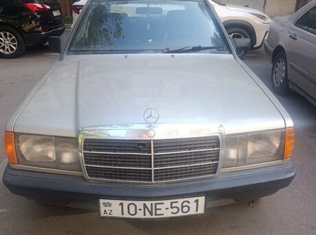 Mercedes 190 1989