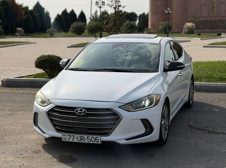 Hyundai Elantra 2018