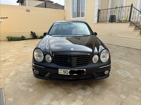 Mercedes E 220 2004
