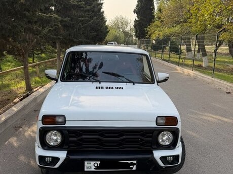 LADA (VAZ) Niva 2013