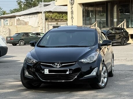 Hyundai Elantra 2013