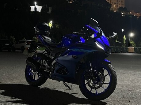 Yamaha R15 V4 2024