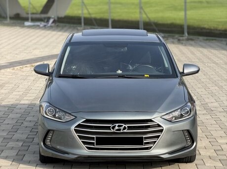Hyundai Elantra 2016