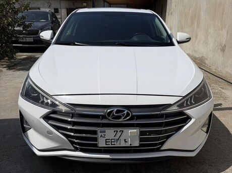 Hyundai Elantra 2019