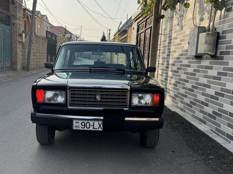 LADA (VAZ) 2107 2011