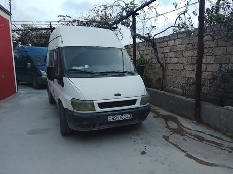 Ford Transit 2004