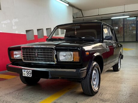 LADA (VAZ) 2107 2010