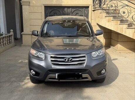 Hyundai Santa Fe 2011