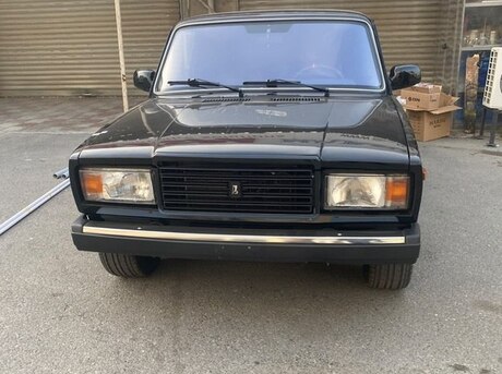 LADA (VAZ) 2107 2010