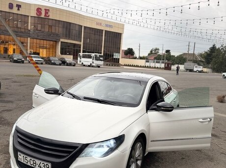 Volkswagen Passat CC 2010