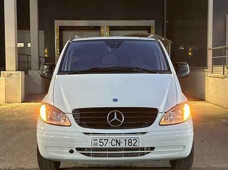 Mercedes  2009