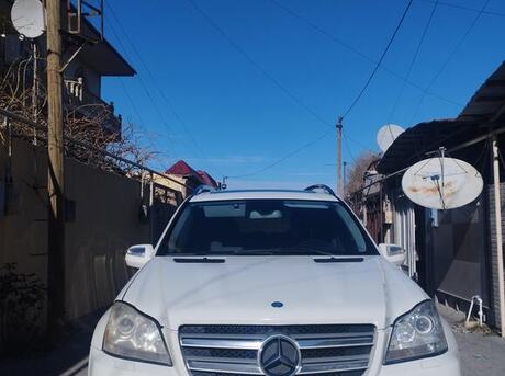 Mercedes GL 450 4MATIC 2010