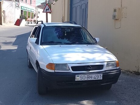Opel Astra 1996