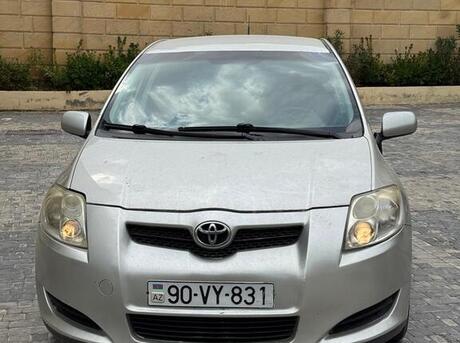Toyota Auris 2009