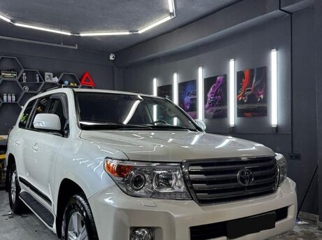 Toyota Land Cruiser 2014