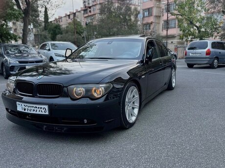 BMW 735 2003
