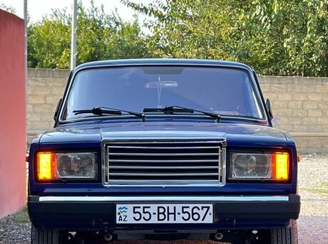 LADA (VAZ) 2107 2001