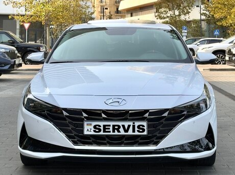 Hyundai Elantra 2021