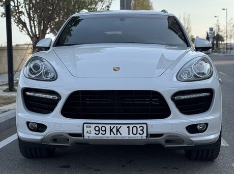 Porsche Cayenne 2013