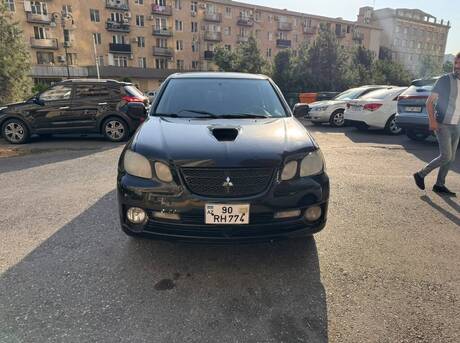 Mitsubishi Airtrek 2003