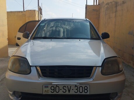 Hyundai Accent 2005