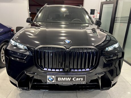 BMW X7 2023