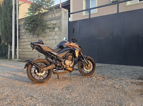 CFMOTO 250 NK 2026