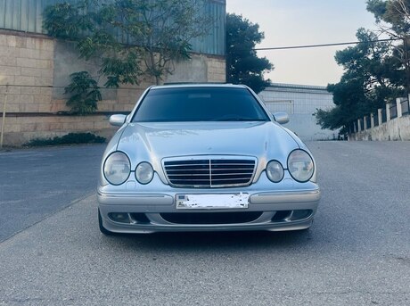Mercedes E 320 2000
