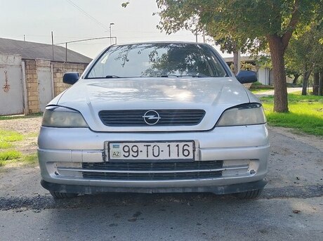Opel Astra 2006