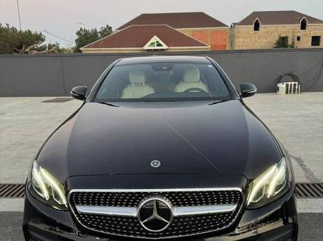 Mercedes E 300 4MATIC 2018