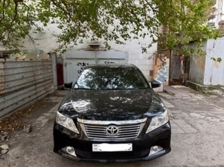 Toyota Camry 2013