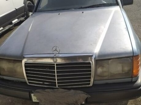 Mercedes 190 1987